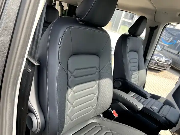 FORD CUSTOM (25/29)