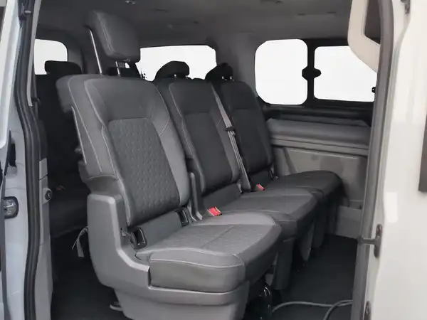 FORD CUSTOM (13/19)
