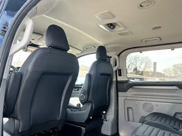 FORD CUSTOM (14/28)