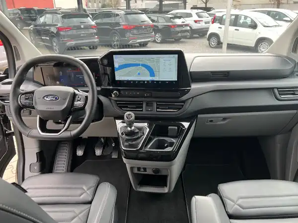 FORD CUSTOM (19/26)