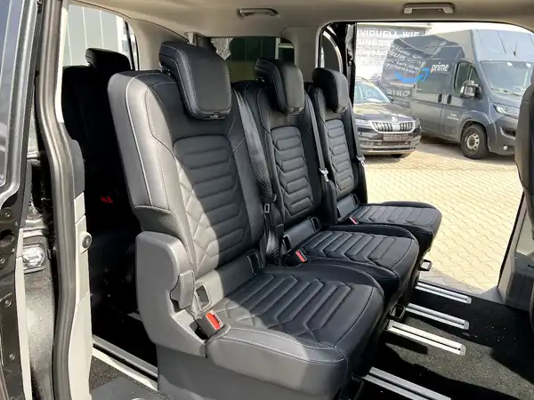 FORD CUSTOM (16/28)
