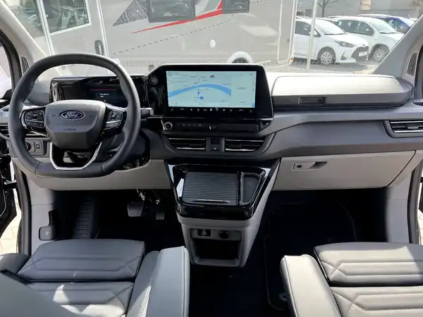 FORD CUSTOM (19/28)