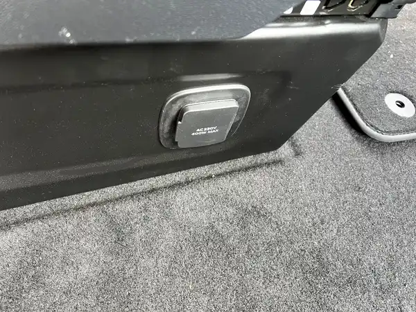 FORD CUSTOM (24/28)
