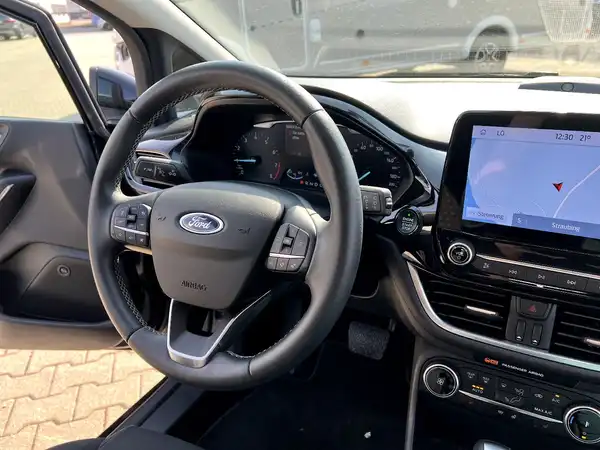 FORD FIESTA (25/26)