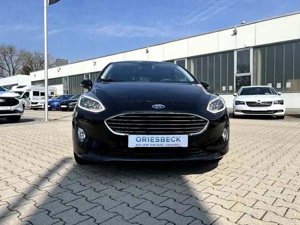 FORD FIESTA (6/26)