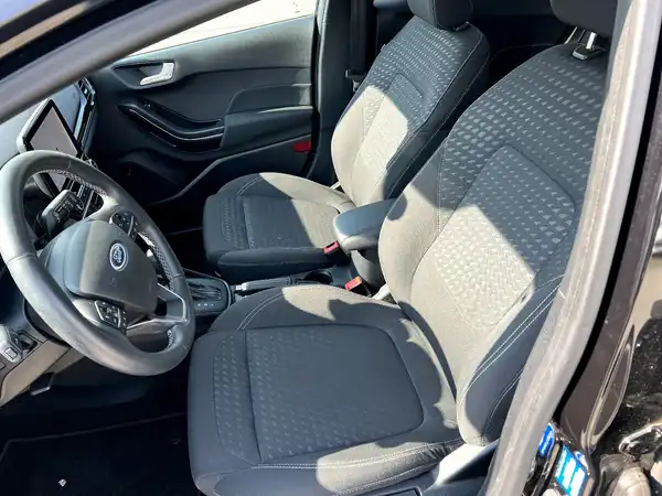 FORD FIESTA (8/26)
