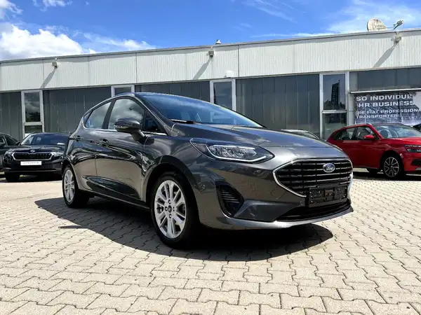 FORD FIESTA (5/27)