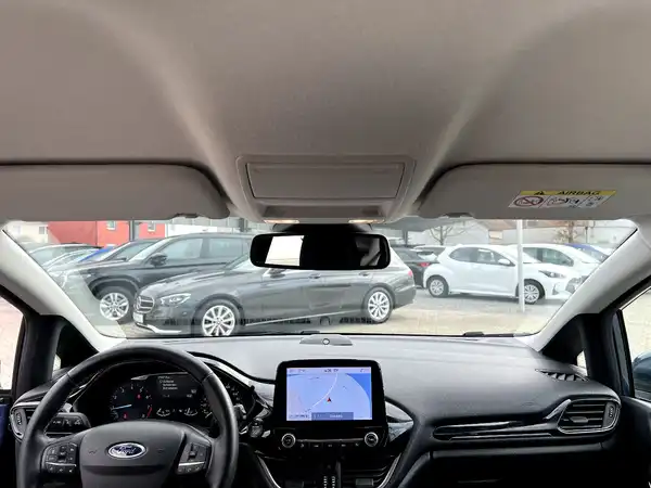 FORD FIESTA (18/26)