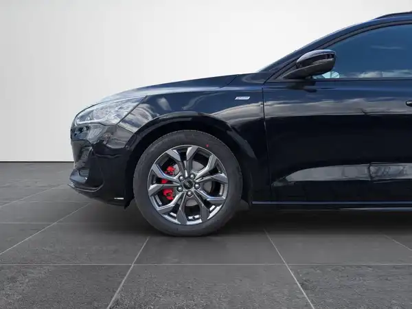 FORD FOCUS (15/19)