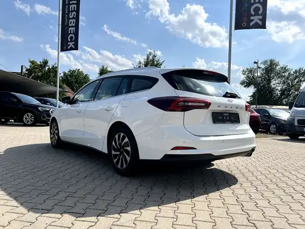 FORD FOCUS (2/26)