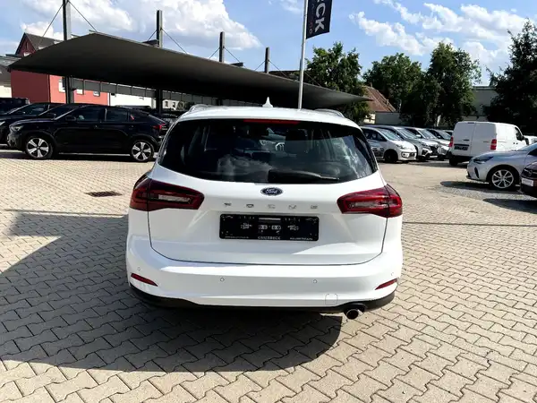 FORD FOCUS (3/26)