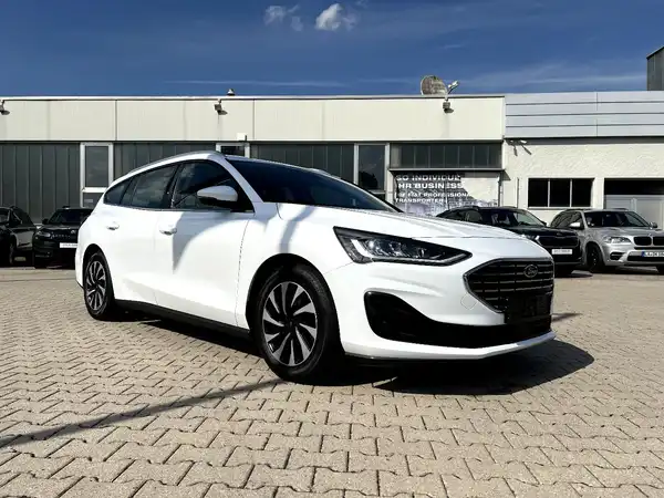 FORD FOCUS (5/26)