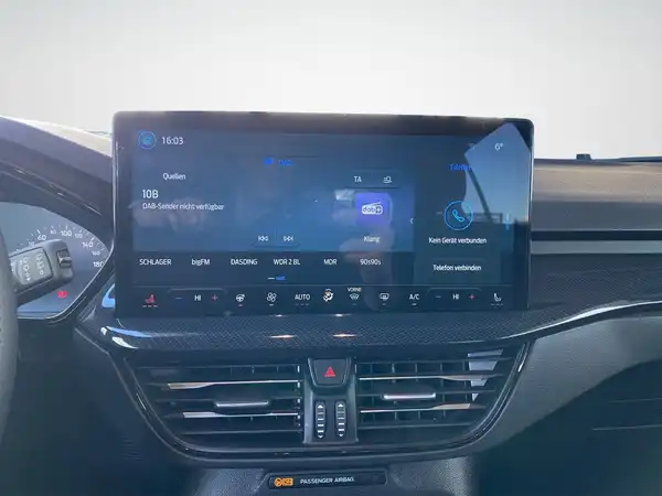 FORD FOCUS (11/21)