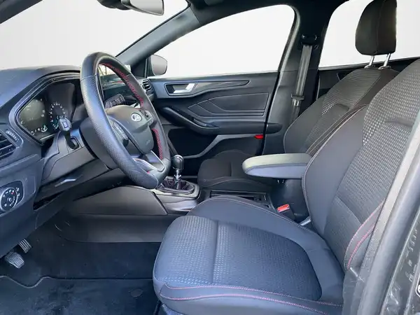 FORD FOCUS (7/21)