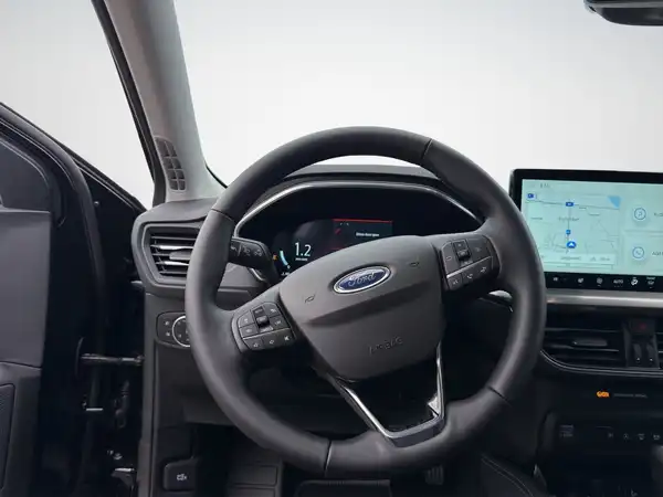 FORD FOCUS (10/19)