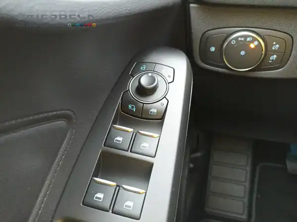FORD FOCUS (17/17)