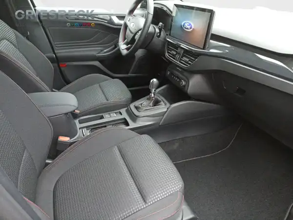 FORD FOCUS (8/12)
