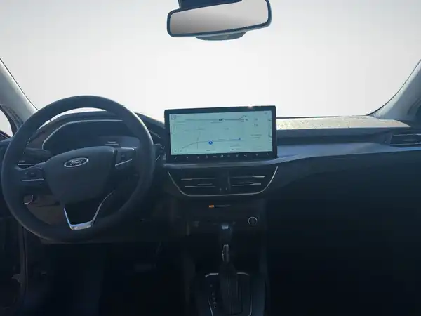 FORD FOCUS (8/17)