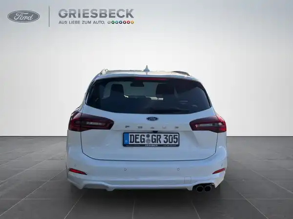 FORD FOCUS (4/17)