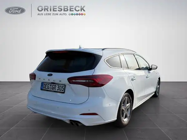 FORD FOCUS (5/17)