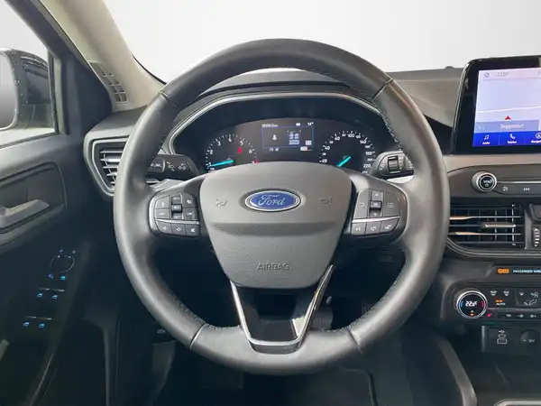 FORD FOCUS (10/20)