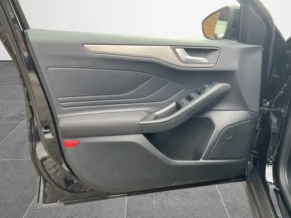 FORD FOCUS (17/23)