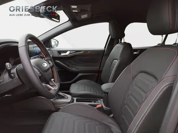 FORD FOCUS (7/17)