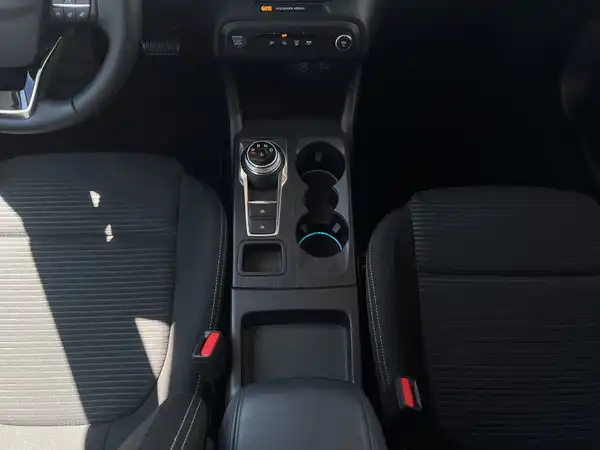 FORD FOCUS (9/18)