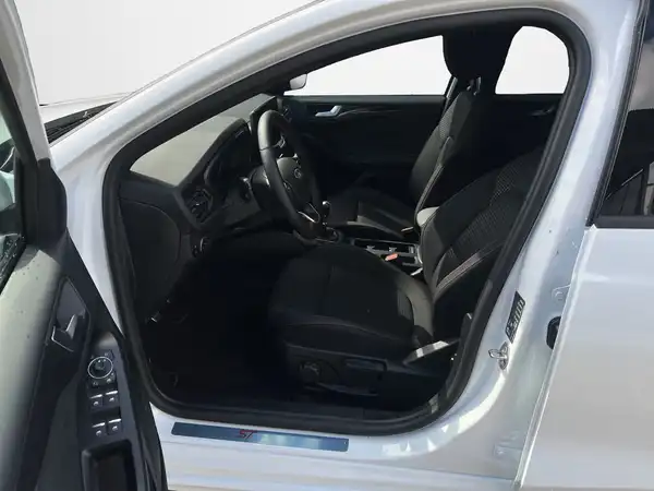 FORD FOCUS (7/21)