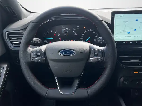 FORD FOCUS (10/21)