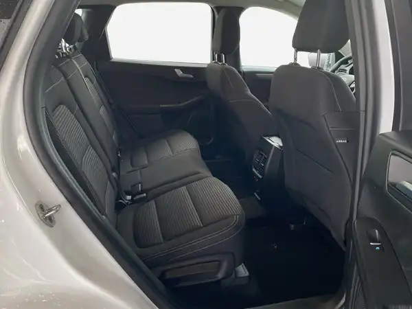 FORD KUGA (14/23)
