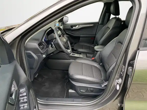 FORD KUGA (8/20)