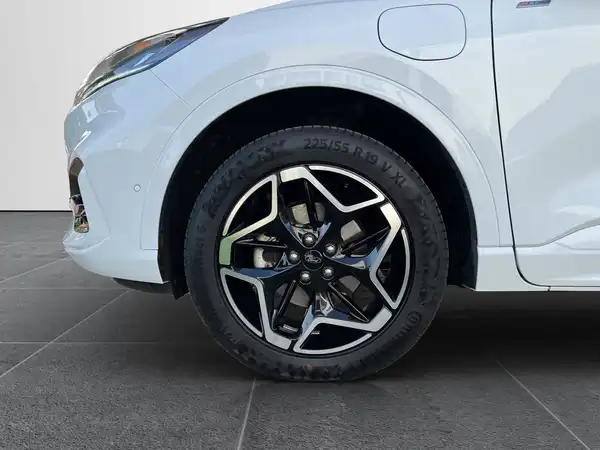 FORD KUGA (15/19)