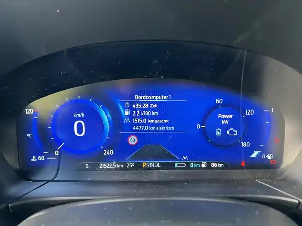 FORD KUGA (16/19)