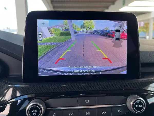 FORD KUGA (19/19)