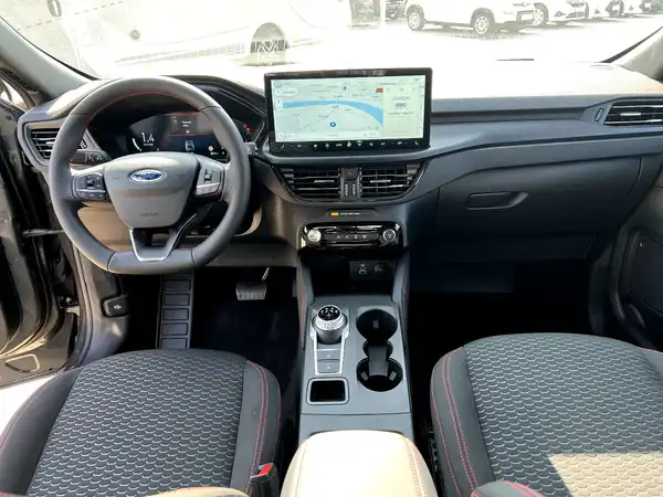 FORD KUGA (18/27)