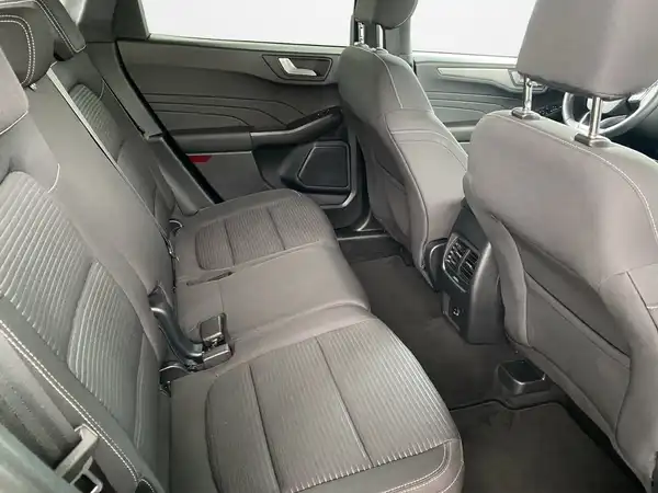 FORD KUGA (13/21)