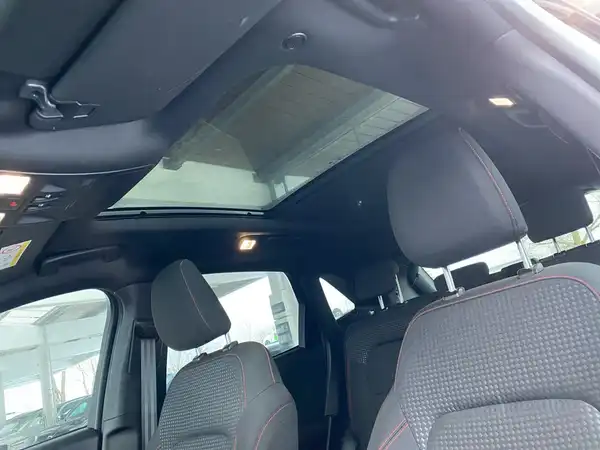 FORD KUGA (19/21)