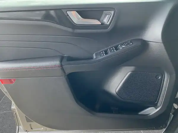 FORD KUGA (18/23)