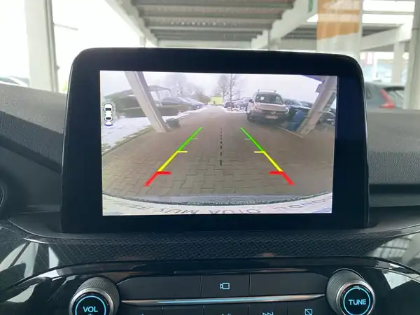 FORD KUGA (20/23)