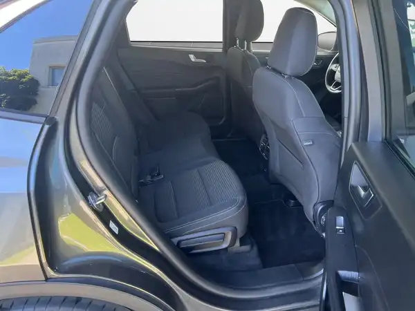 FORD KUGA (13/20)
