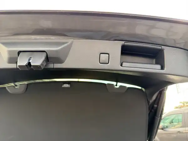 FORD KUGA (20/20)