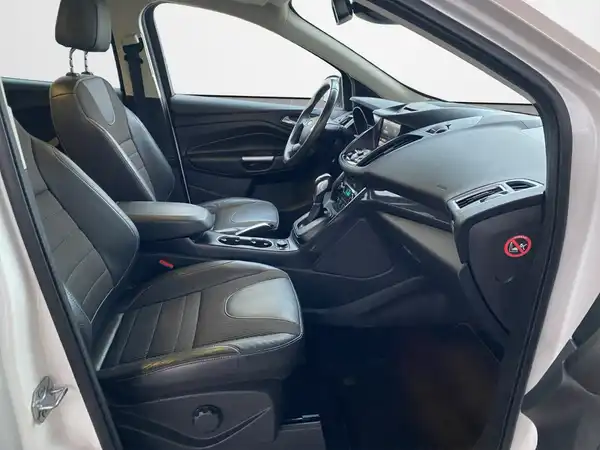 FORD KUGA (12/22)