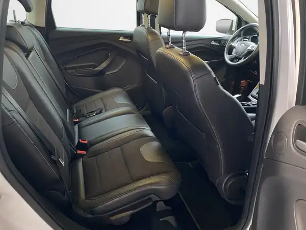 FORD KUGA (13/22)