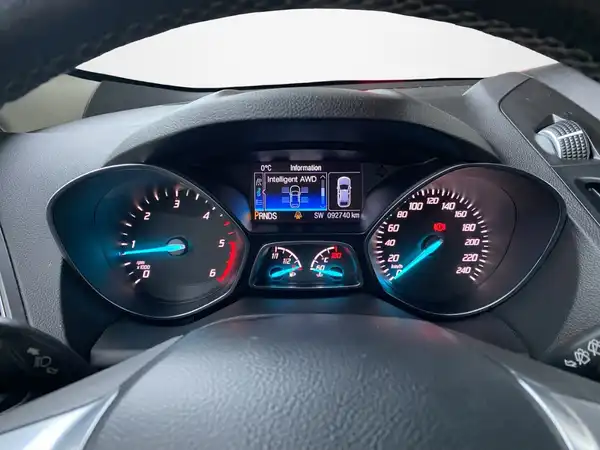 FORD KUGA (16/22)