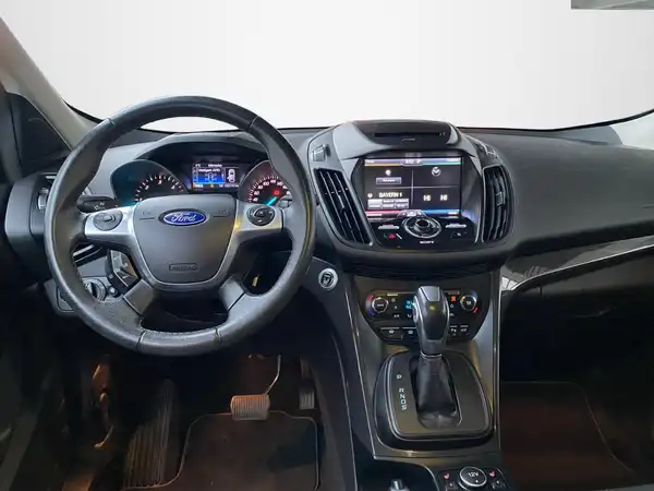 FORD KUGA (8/22)