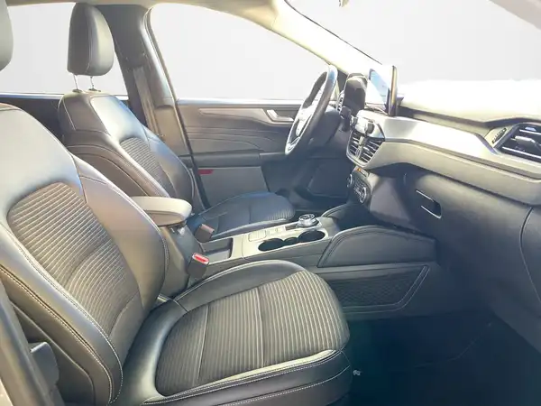 FORD KUGA (12/22)