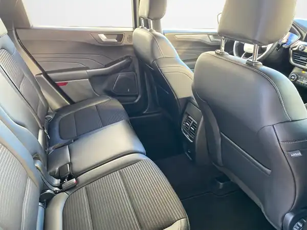 FORD KUGA (13/22)