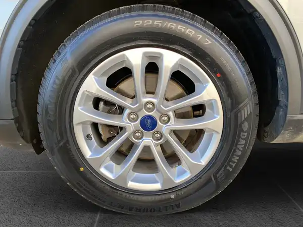 FORD KUGA (15/22)