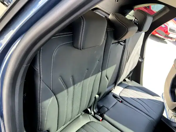 FORD KUGA (17/28)